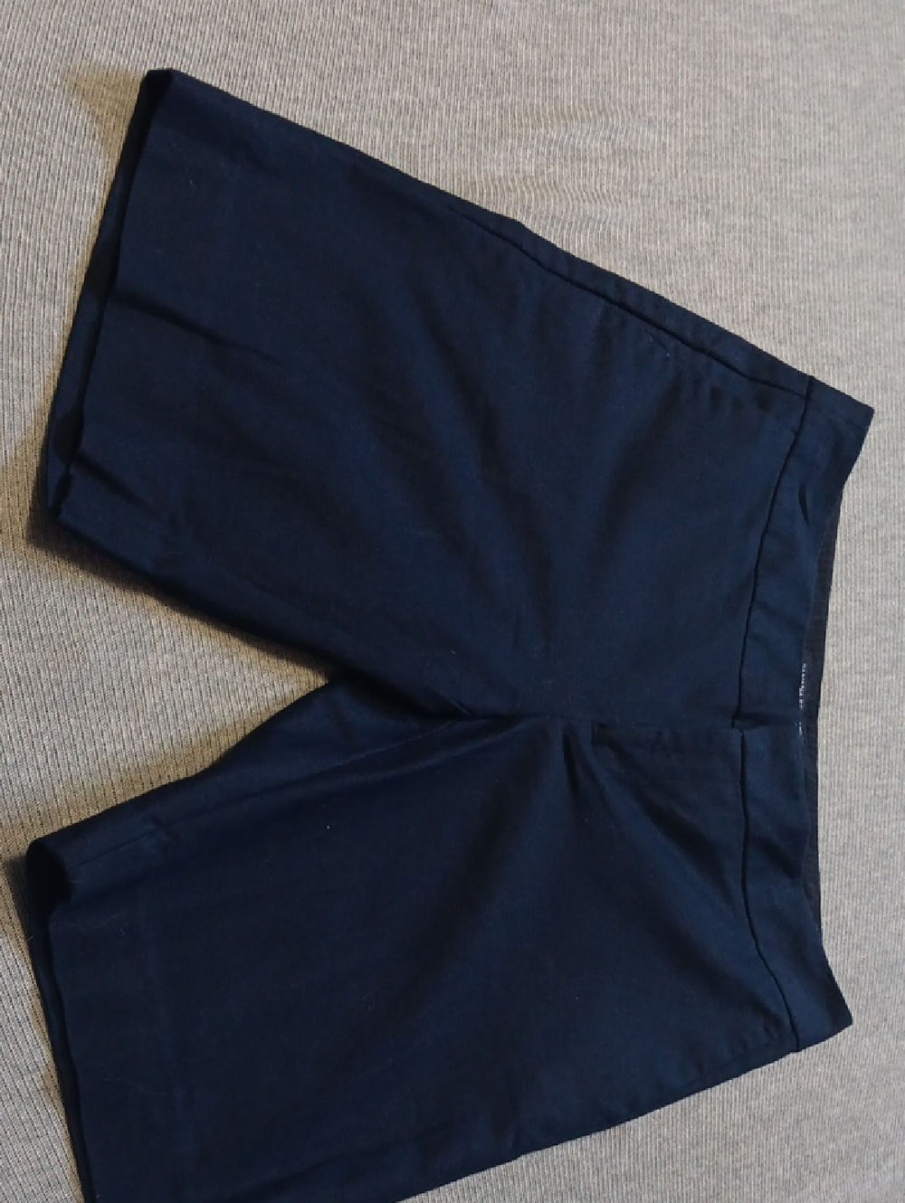 4 PAIRS OS SHIRRS